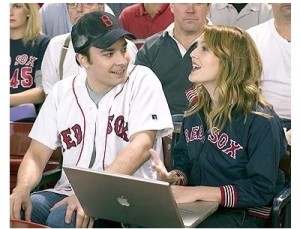 fever-pitch-movie-stills-jimmy-fallon-and-drew-barrymore_2438412-400x305